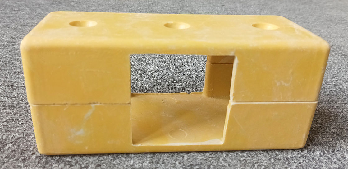 Bộ kết nối ống hình vuông FRP 50mm Bốn chiều phụ kiện đúc SMC cho sử dụng xây dựng