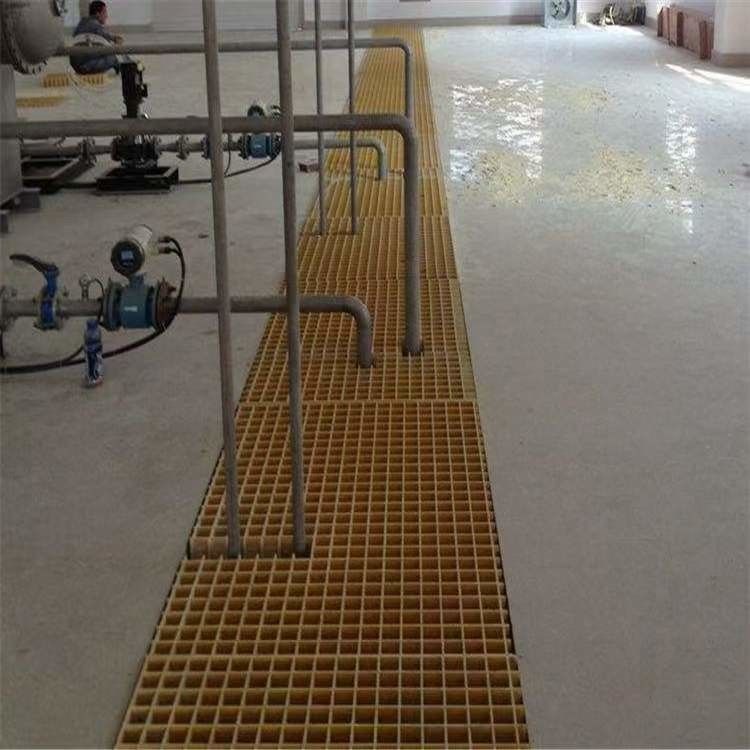 Điện đệm nhà máy sử dụng 38 * 38 * 30mm FRP lưới tùy chỉnh kích thước và màu sắc
